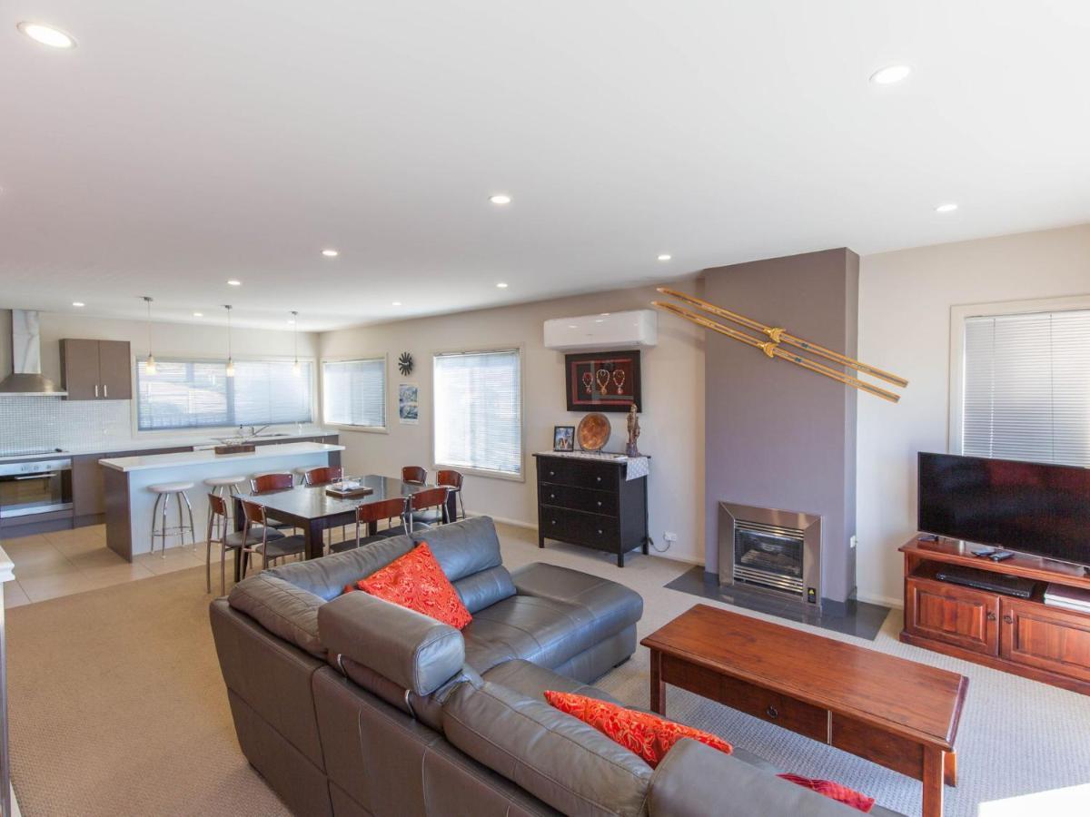 Opus 1 10 Poley Cow Lane Villa Jindabyne Exterior photo